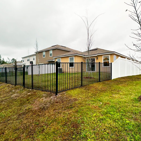 MaxiFence_Fences_black