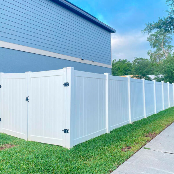 white_fence_house_gallery_orlando_florida